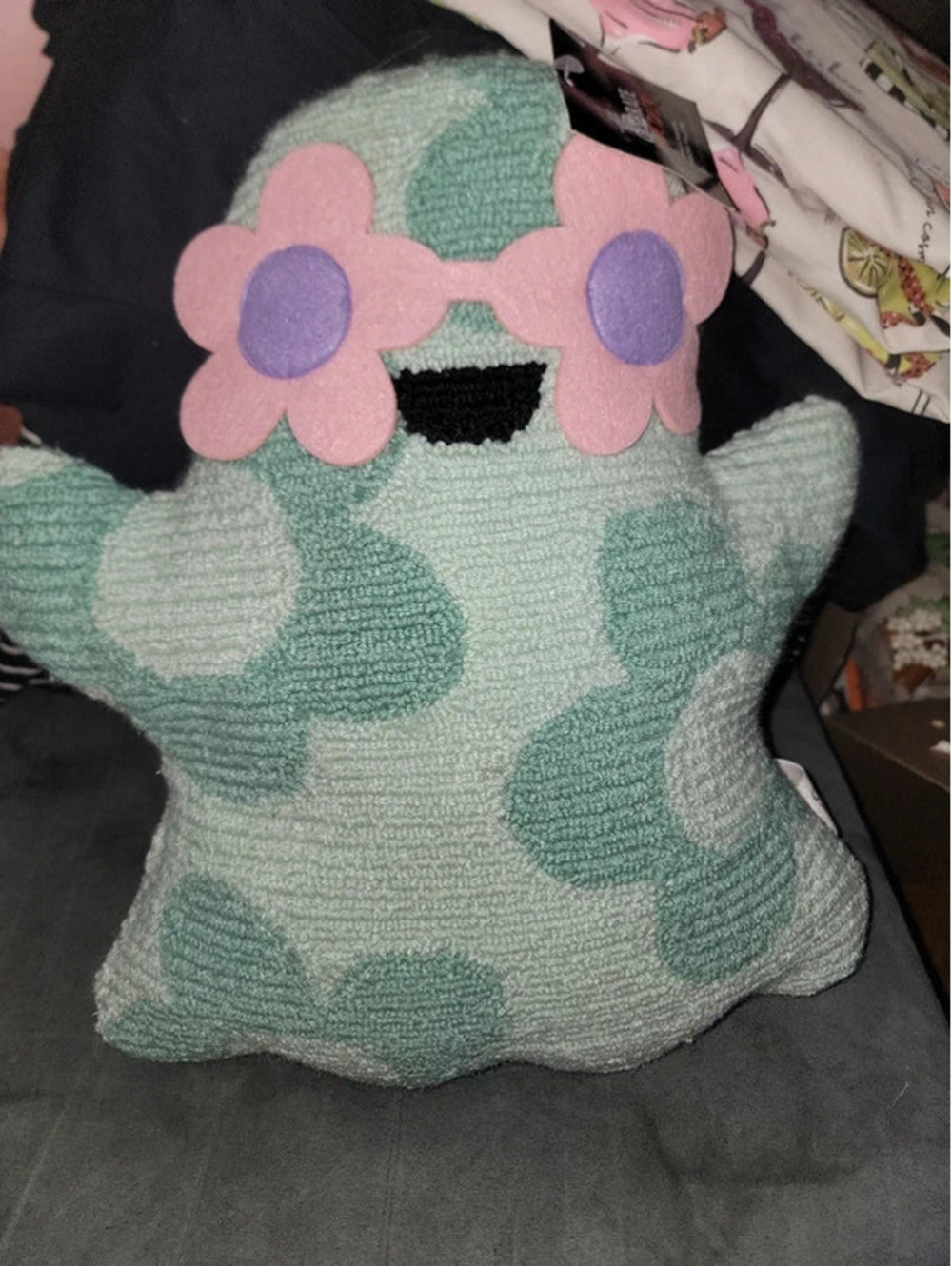 Groovy ghost pillow!